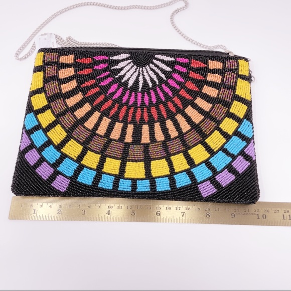 Clutch - Picture 5 of 10